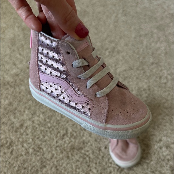 Vans Toddler girls pink heart sneakers shoes size 6 - Picture 2 of 15